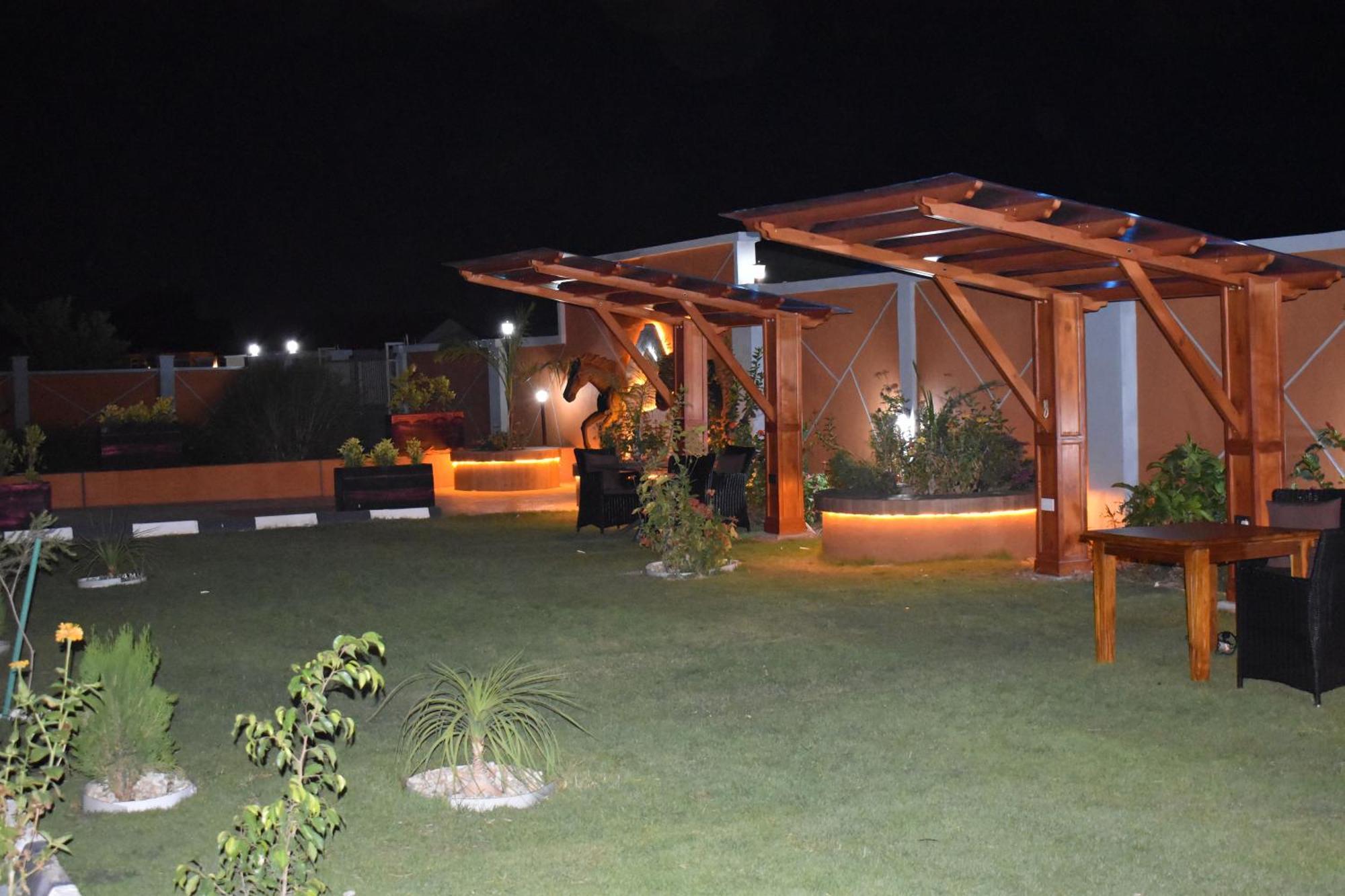 Brand Hotel Dodoma Ngoại thất bức ảnh