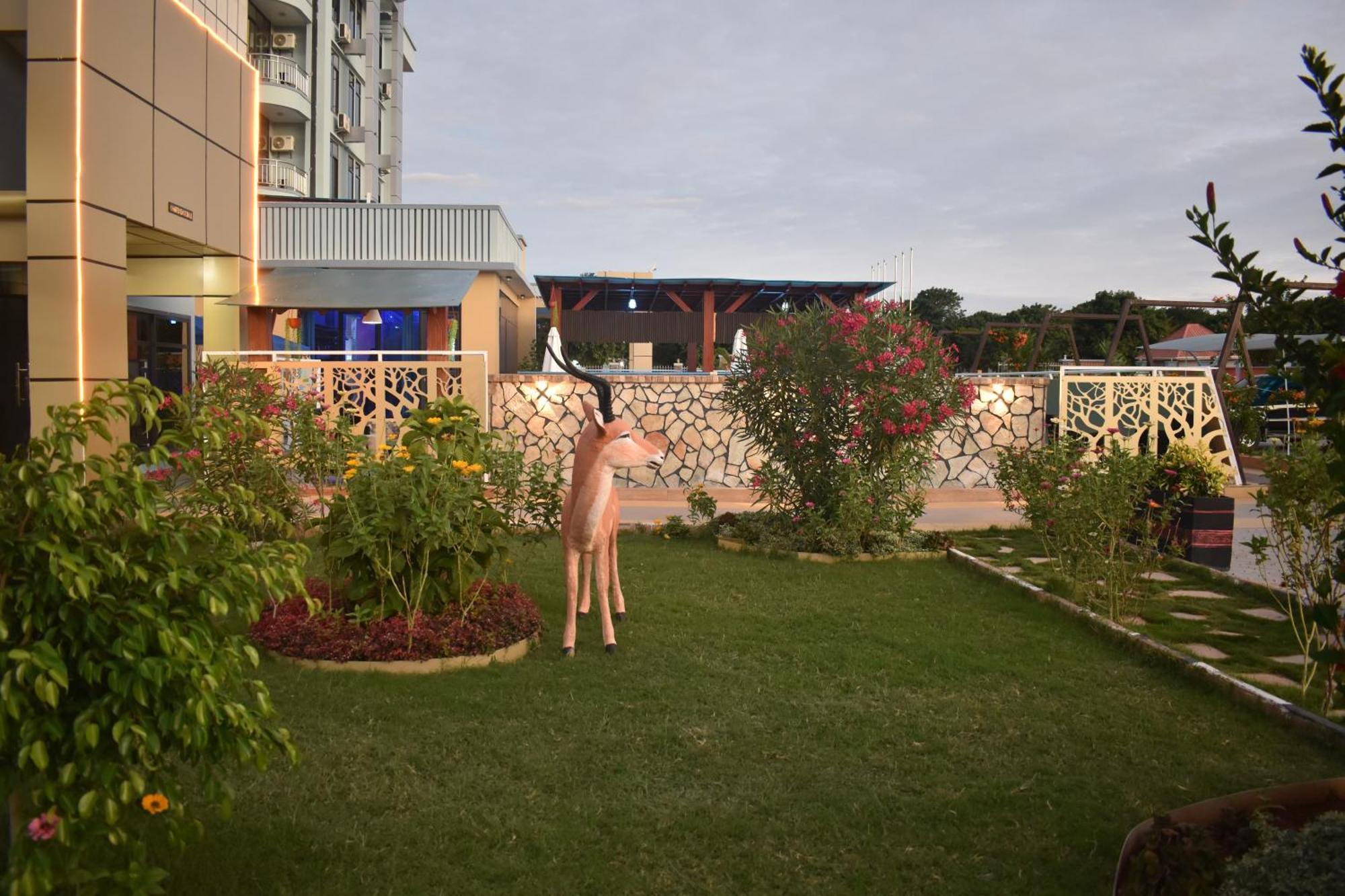 Brand Hotel Dodoma Ngoại thất bức ảnh